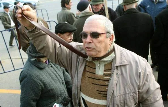Românii, tot mai puţin capabili să îşi plătească ratele