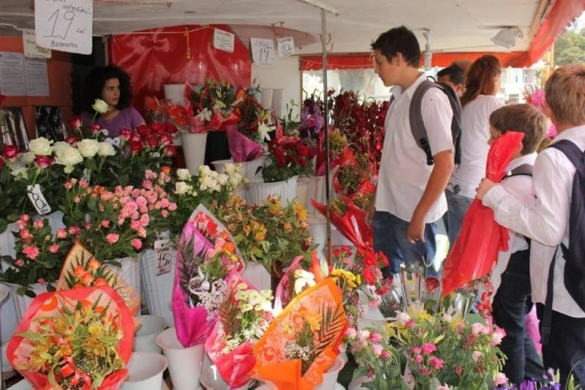 Au tras linie! Profit maxim după începerea şcolii pentru florărese