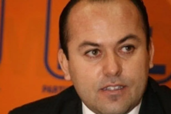 Alin Popoviciu, deputat PDL, e de acord cu Robu: La Louis Țurcanu au fost „șmecherii politicianiste”