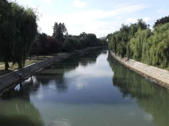 Sâmbătă Bega va fi curăţată de voluntari