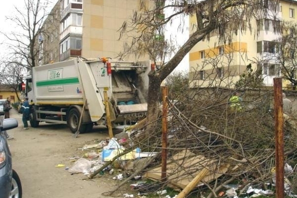 Două blocuri de pe strada Polonă și unul de pe Babadag, au DATORII URIAȘE către RETIM. Vezi lista rău-platnicilor