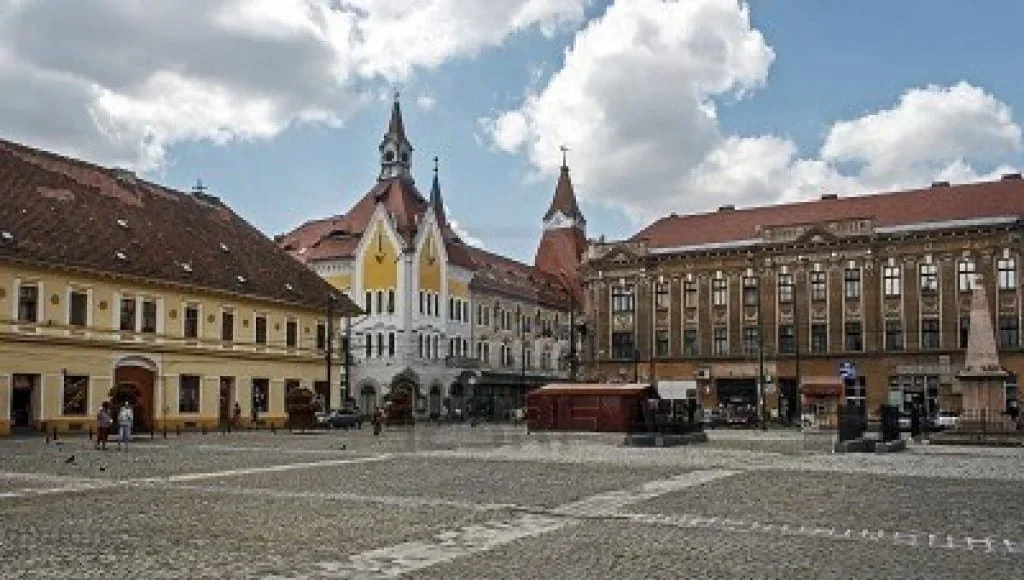 14686057-traian-square-in-timisoara-romania-located-in-the-fabric-district-one-of-the-oldest-neighborhoods-in1