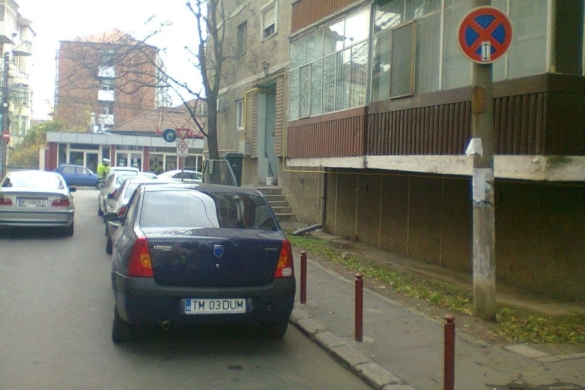Parcarea haotica si consumul de alcool pe domeniul public in Complexul Studentesc, surse de bani buni la buget