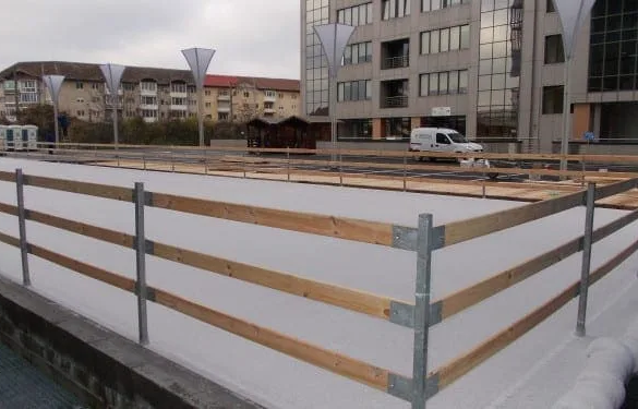 Timişorenii se pot bucura de patinoarul din Parcarea 700
