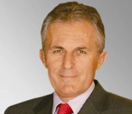 Deputatul Ion Răducanu atrage atenţia asupra problemelor din Parlament!