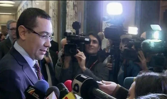 Victor Ponta,susţine propunerea unui student cu privire la ziua de 10 Decembrie