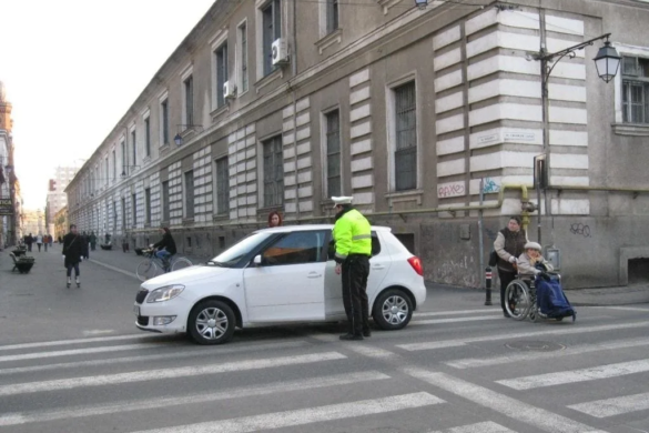 Peste 600 de amenzi aplicate de poliţiştii rutieri în zilele de weekend