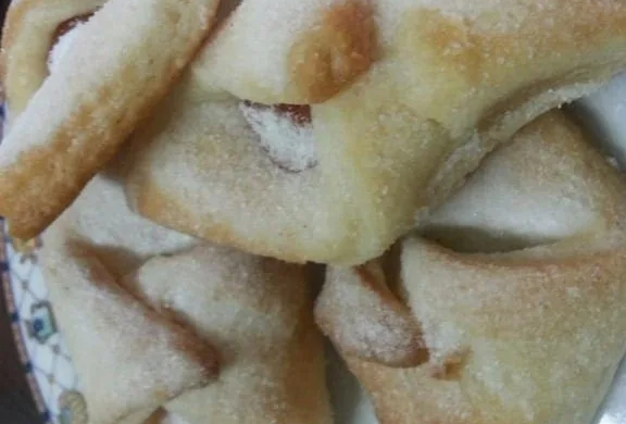 Reţeta zilei – Cornuleţe fragede