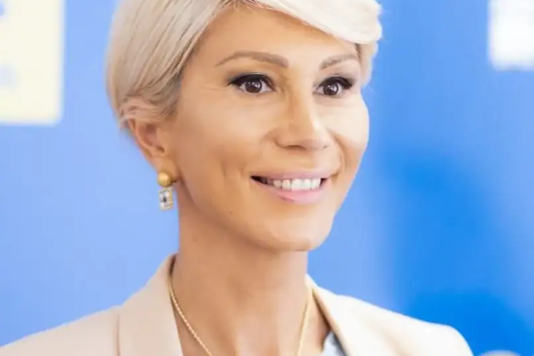Deputatul PDL Raluca Turcan propune înlocuirea programului „Cornul şi laptele” cu „Masă la şcoală”