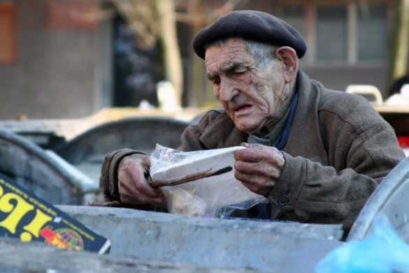 Asociația Speranță și Acțiune s-a gandit să ofere persoanelor nevoiaşe din Timişoara un mic dar prin care să fie alături de ei