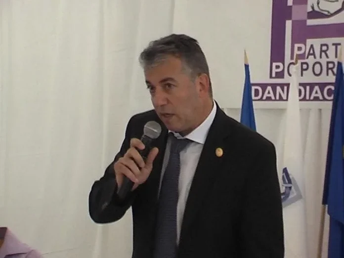 Aleşii locali ai PP-DD Timiş pun la cale strategia pentru obţinerea voturilor la următoarele alegeri shot0002 jpg