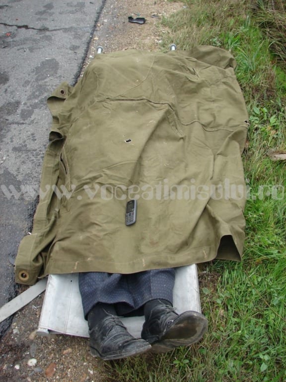 Accident-deosebit-de-grav-între-Albina-şi-Sacoşu-Turcesc.-Un-bărbat-a-murit-după-ce-a-fost-izbit-de-un-autocamion_041