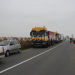 Accident deosebit de grav între Albina şi Sacoşu Turcesc. Un bărbat a murit după ce a fost izbit de un autocamion 023