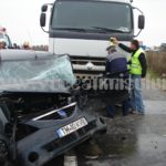 Accident deosebit de grav între Albina şi Sacoşu Turcesc. Un bărbat a murit după ce a fost izbit de un autocamion 064