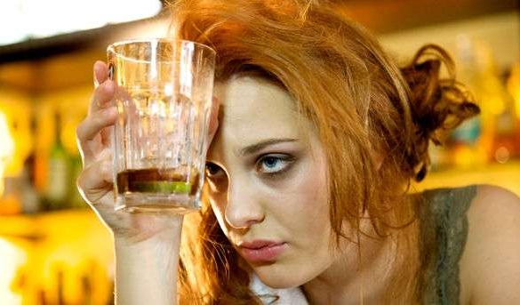 Leacul pentru mahmureală – o băutură la îndemâna tuturor