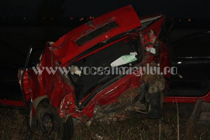 Un-şofer-s-a-răsturnat-cu-maşina-pe-Calea-Aradului_005