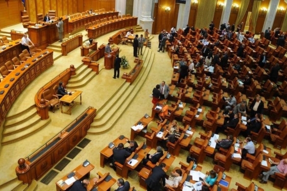 Zgonea: „Creşterea economică din 2013 se reflectă în buzunarele profesorilor debutanţi şi ale medicilor rezidenţi”