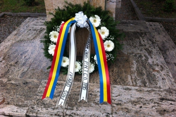 FOTO Membrii PNŢCD l-au comemorat pe Corneliu Coposu