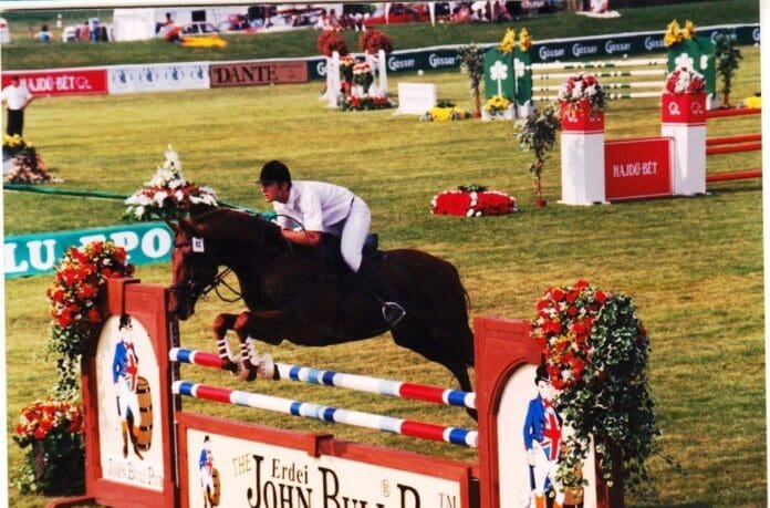 Iubitorii de echitaţie pot fi fericiţi. În weekend are loc Concursul de Sărituri Naţional – Cupa Câmpiei de Vest, la Timişoara vadim Agresor echitatie cal