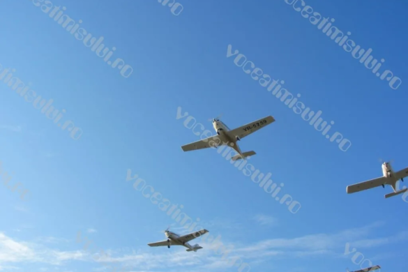 Cel mai tare spectacol aviatic are loc sâmbătă, la Timișoara. Ce ”jucării” vin la Timişoara Air Show 2014, pe Aeroportul Internaţional