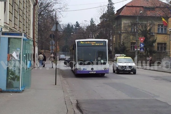 Lucrările la carosabil modifică traseul autobuzului Expres 7. Vezi cât timp durează