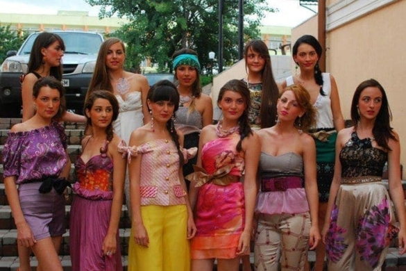 Mihaela Motişan şi modelele PTK lansează în această seară o colecţie de sezon, în clubul Le Sinema