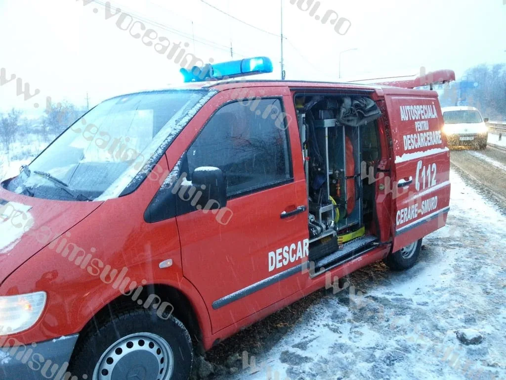 Accident-violent-din-cauza-zăpezii-pe-Calea-Lugojului02
