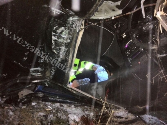 Accident violent din cauza zăpezii pe Calea Lugojului21