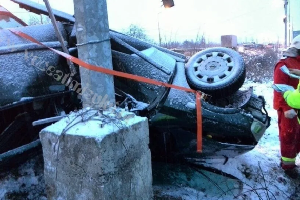 Accident violent, din cauza zăpezii, pe Calea Lugojului. Doi tineri şi-au pierdut viaţa FOTO/VIDEO ( +18 ANI ) Imagini cu impact emoţional !