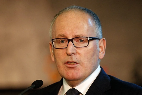 Valeriu Zgonea s-a întâlnit azi cu Frans Timmermans, ministrul afacerilor externe al Olandei