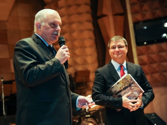 Giurgiu Bogdan tânărul olimpic pasionat de ştiinţe exacte160 Giurgiu Bogdan tânărul olimpic pasionat de ştiinţe exacte160