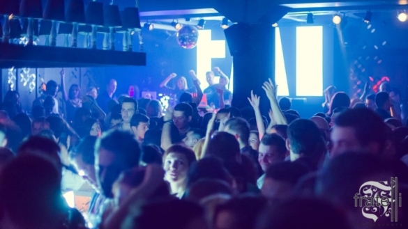 Mykonos la Timişoara şi din Super Paradise în Fratelli12