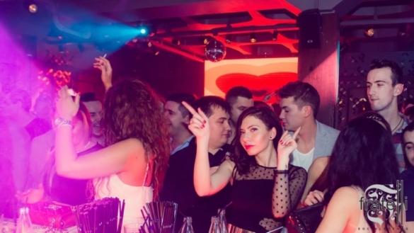 Mykonos la Timişoara şi din Super Paradise în Fratelli15