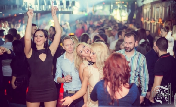 Mykonos la Timişoara şi din Super Paradise în Fratelli21