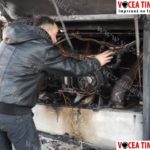 Un-autocar-a-luat-foc-în-parcarea-Hotelului-Timişoara03