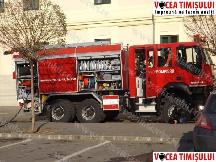 Un autocar a luat foc în parcarea Hotelului Timişoara11 1