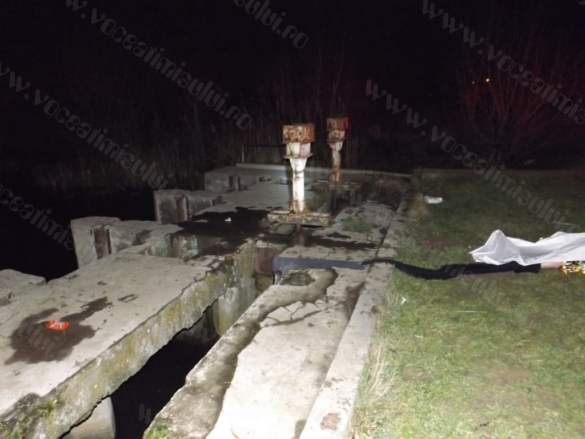 Un timişorean şi a găsit sfârşitul la pescuit pe râul Bega08