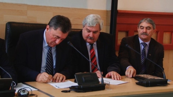 DECLARAŢIE DE SUSŢINERE.Still041