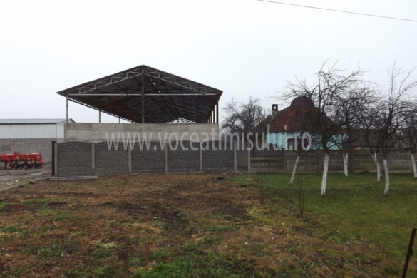 Ilegalităţi peste ilegalităţi! Dacă vrei siloz în mijlocul satului, îl faci, fără aprobare, în Sacoşu Turcesc FOTO/VIDEO