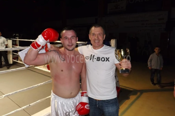 Campionul Dani Corbeanu şi-a făcut KO adversarul în Gala „Luptă Timişoara”. Vezi toate rezultatele FOTO+VIDEO