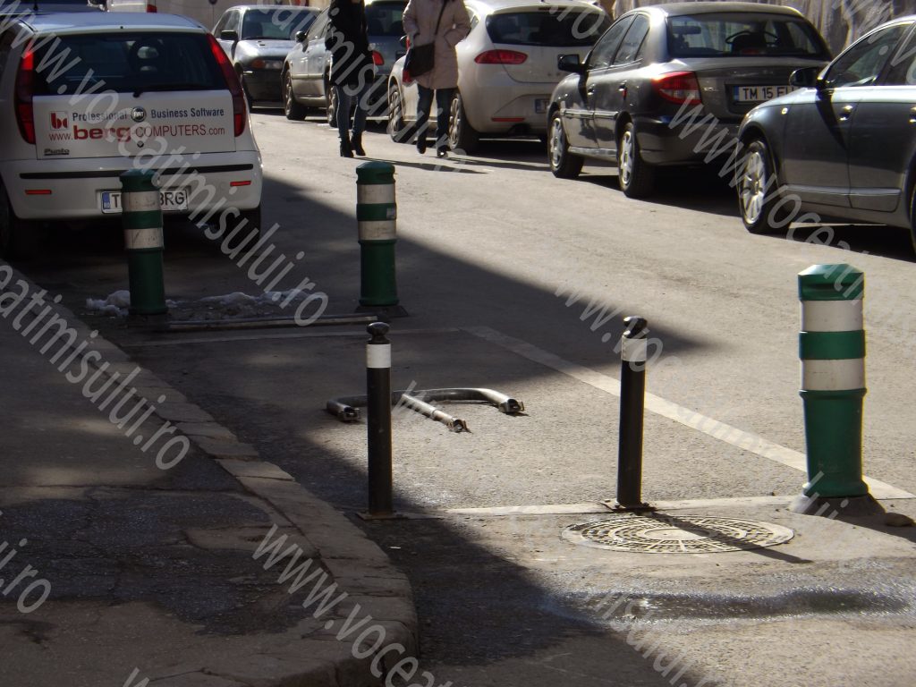 Locul-de-parcare-al-fiicei-secretarului-Primăriei-Ioan-Cojocari-a-fost-desfiinţat04