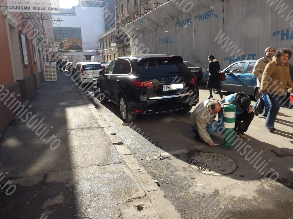 Locul-de-parcare-al-fiicei-secretarului-Primăriei-Ioan-Cojocari-a-fost-desfiinţat07