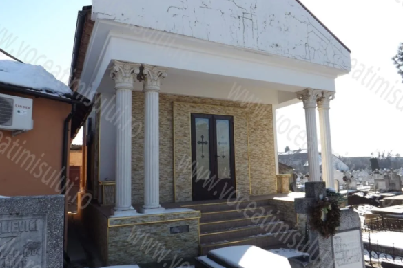 Primăria Timişoara nu mai e de acord cu mansardele de pe blocuri dar permite construcţii de „vile” în cimitire