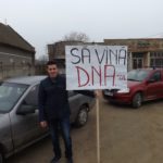 Protest-pentru-drumul-dezastruos-ce-leagă-Unip-şi-Uliuc07