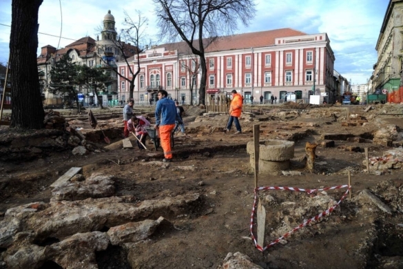 Piața Libertății rămâne fără apă rece, miercuri. Care este motivul întreruperii apei în zona aflată în curs de reabilitare