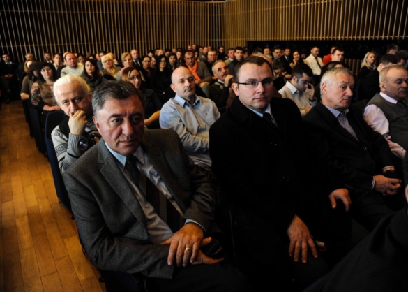 conferinta 4 conferinta 4