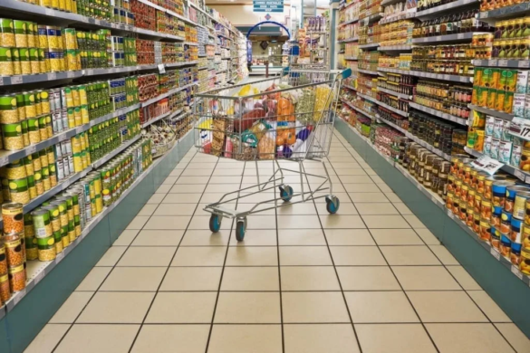 A furat produse alimetare de 470 de lei dintr-un supermarket din Timișoara, dar a fost prinsă de agenții de pază