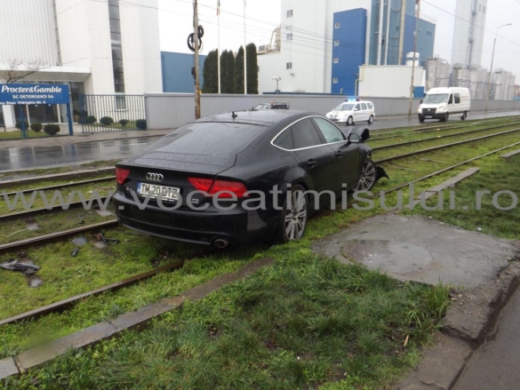 Şofer mut de beat cu maşina de împrumut a provocat un accident violent03 Şofer mut de beat cu maşina de împrumut a provocat un accident violent03