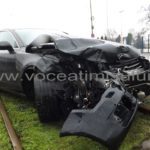 Şofer mut de beat, cu maşina de împrumut, a provocat un accident violent06