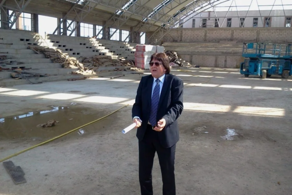 Lucrări în ritm de melc pe șantierul de la Sala Polivalentă! Ce spune primarul despre stadiul lucrărilor VIDEO